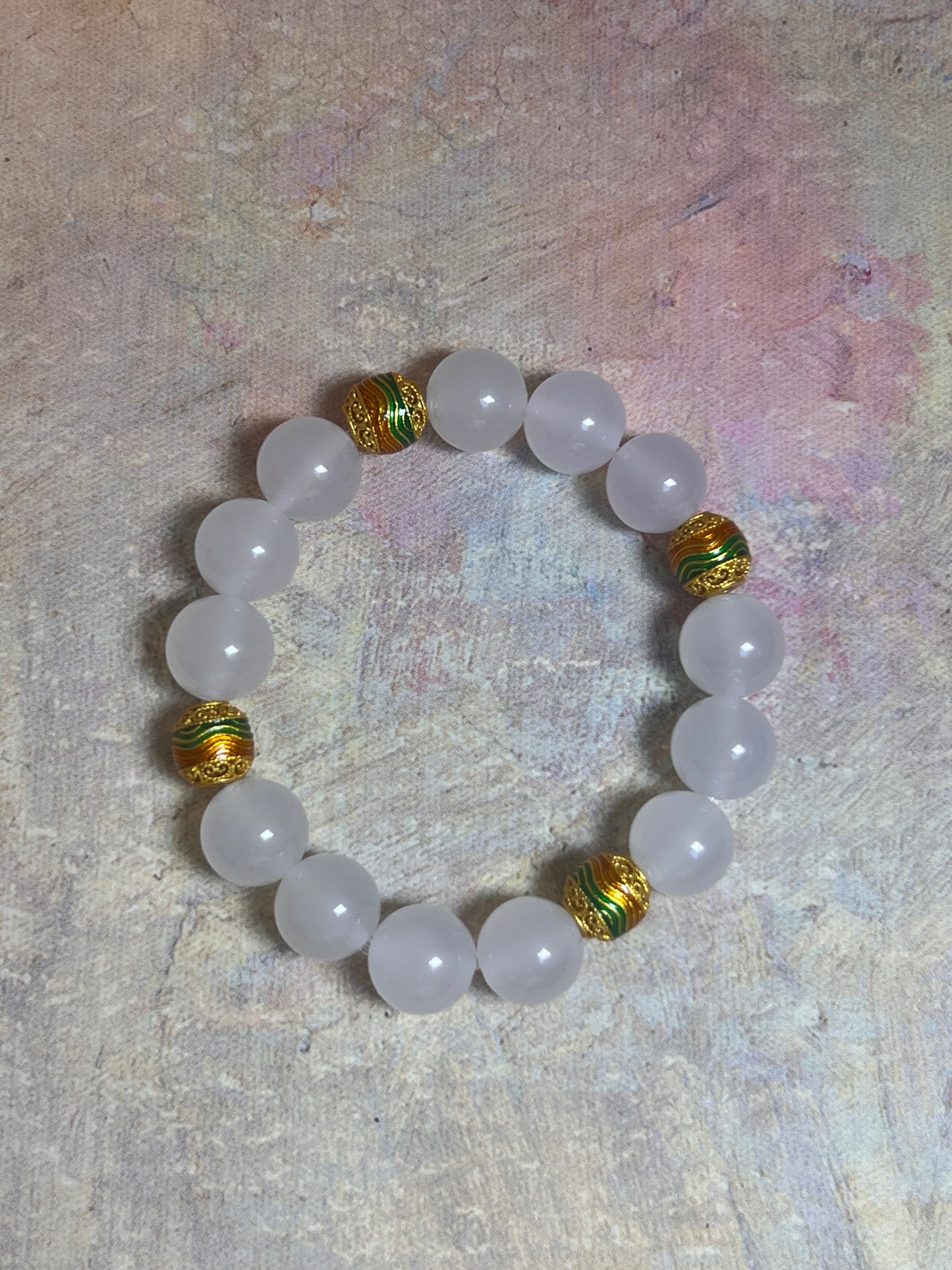 White agate bracelet