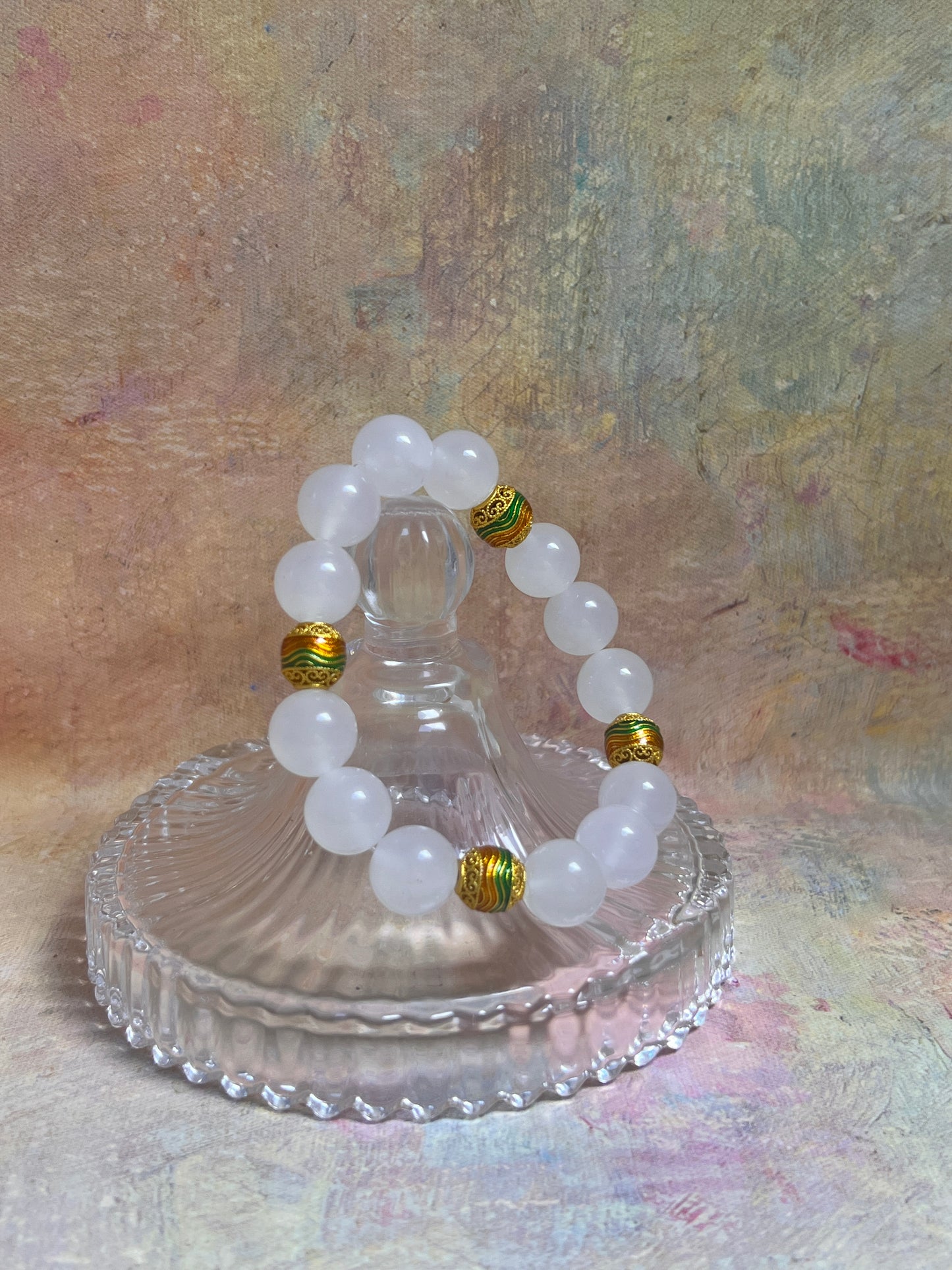 White agate bracelet