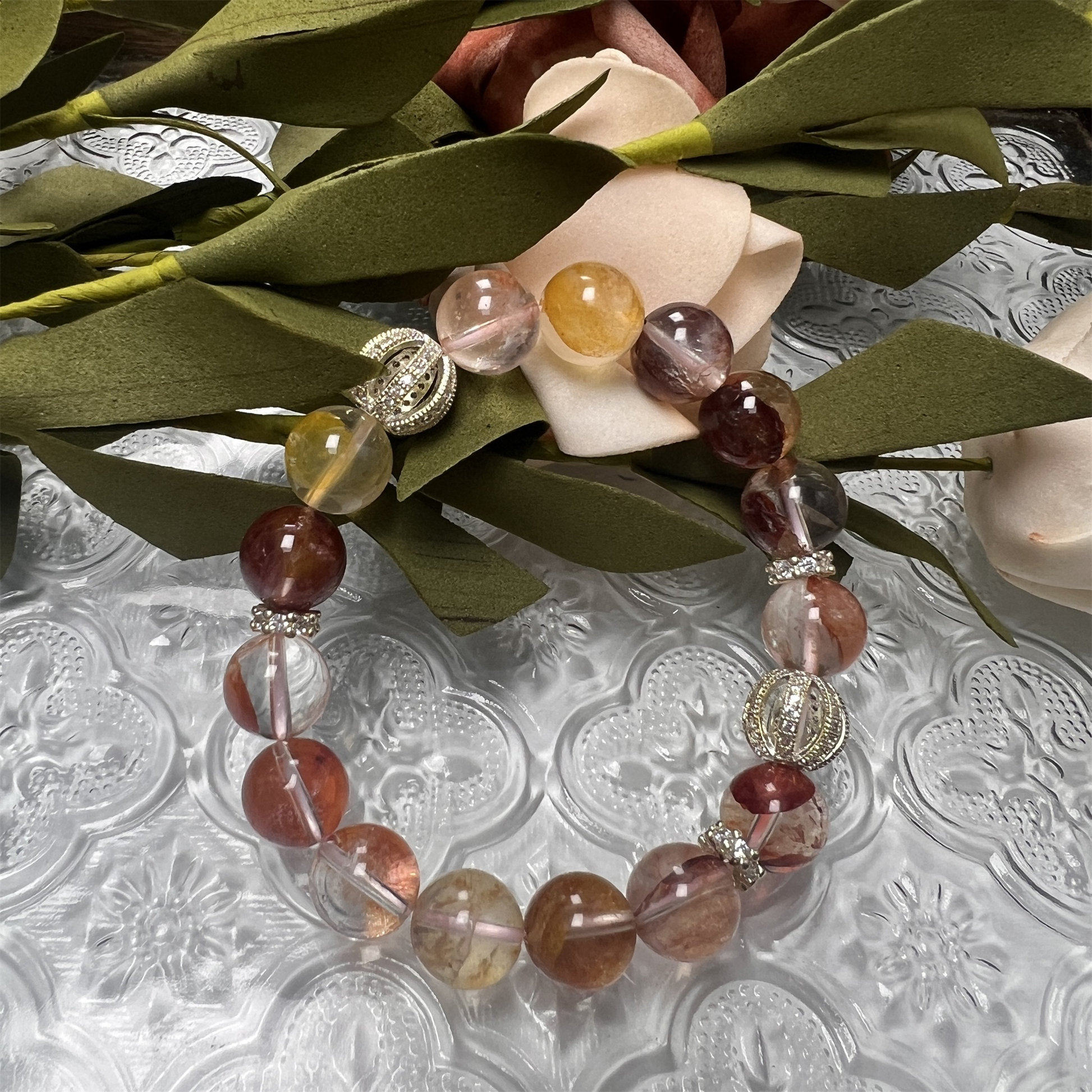 Crystal  bracelets-Symbol of fortune, prosperity and career advancement